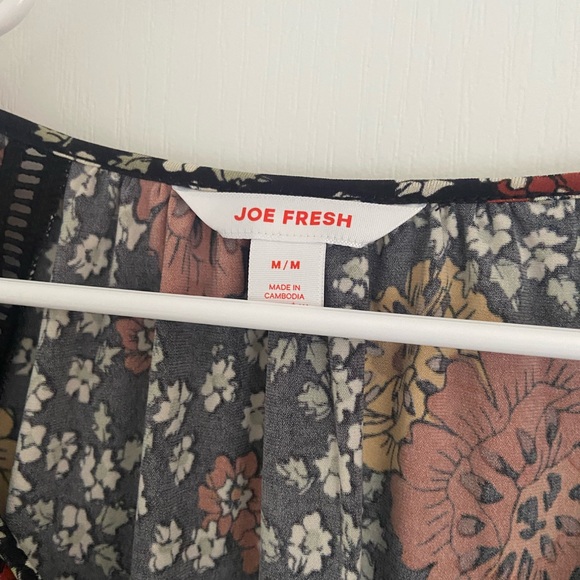 4 for $20 🖤 JOE FRESH Boho print peasant blouse - Picture 2 of 5